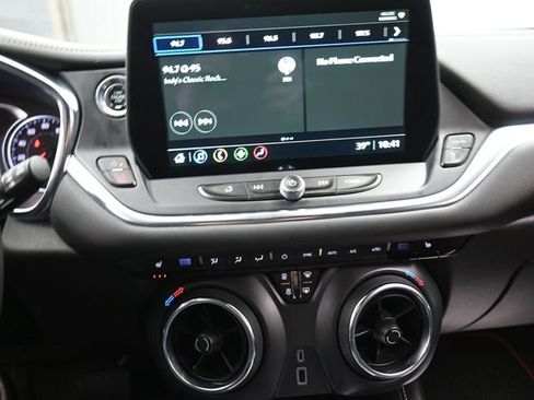 Used 2024 Chevrolet Blazer LT w/ Midnight/Sport Edition image 10