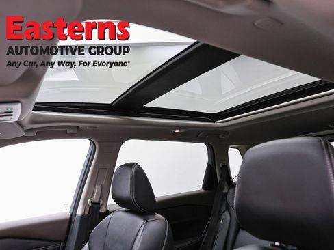 Used 2023 Nissan Rogue SL AWD/4WD image 36