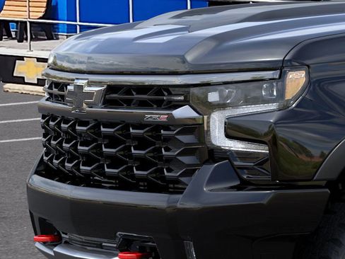 New 2026 Chevrolet Silverado 1500 ZR2 image 13