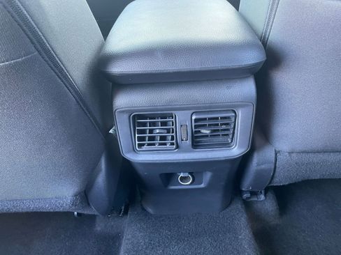 Used 2025 Toyota RAV4 LE image 23