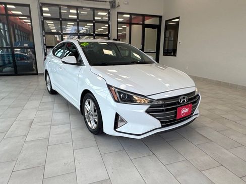Used 2020 Hyundai Elantra SEL w/ Winter Weather Package image 7