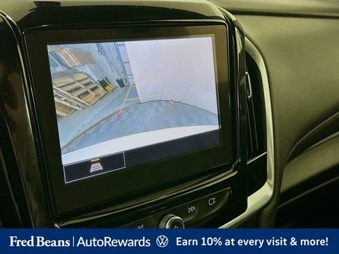 Used 2023 Chevrolet Traverse LT AWD/4WD image 18
