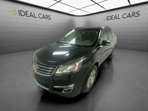 Used 2015 Chevrolet Traverse LT AWD/4WD image 1