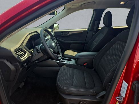 Used 2023 Ford Escape Active AWD/4WD image 11