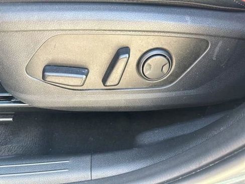 Used 2023 Kia Sportage SX image 28