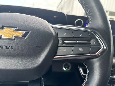 Used 2024 Chevrolet Traverse LT AWD/4WD image 18