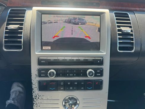 Used 2011 Ford Flex Limited FWD image 37