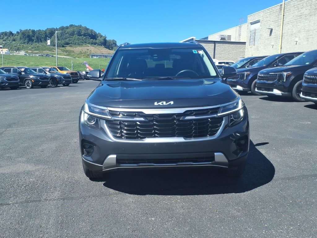Used 2024 Kia Seltos S AWD/4WD image 4