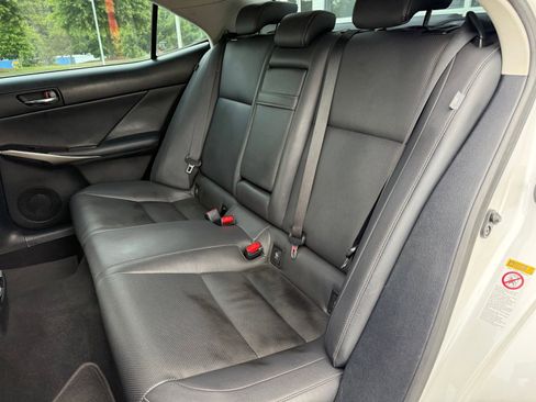 Used 2016 Lexus IS 200t RWD image 42