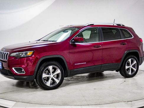 Used 2020 Jeep Cherokee Limited AWD/4WD image 3