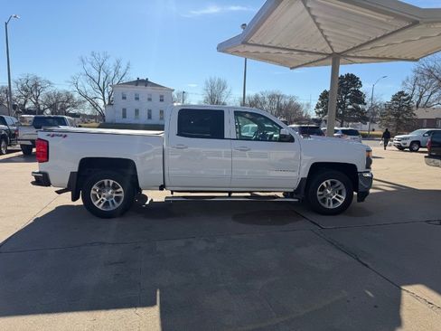 Used 2017 Chevrolet Silverado 1500 LT w/ All Star Edition image 22