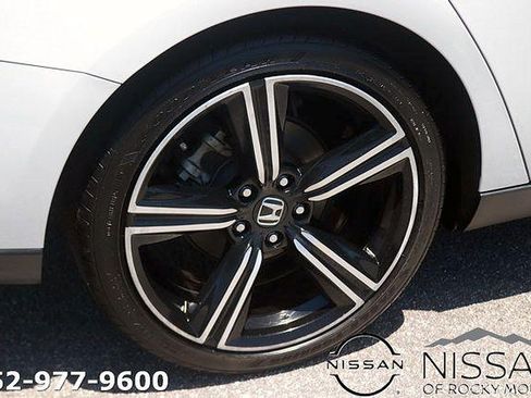 Used 2024 Honda Accord Sport image 7