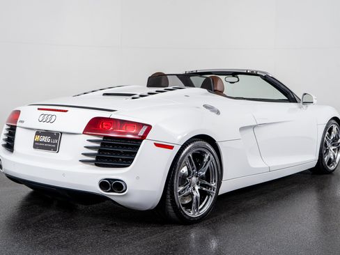 Used 2011 Audi R8 V8 image 10