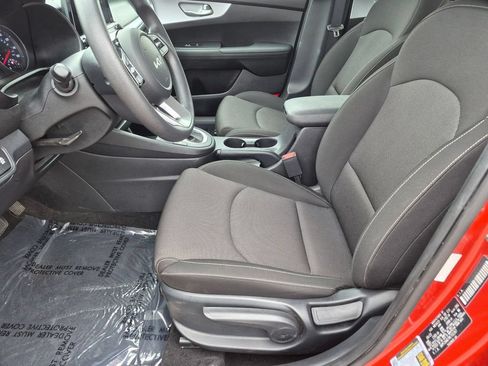 Used 2024 Kia Forte LXS FWD image 24