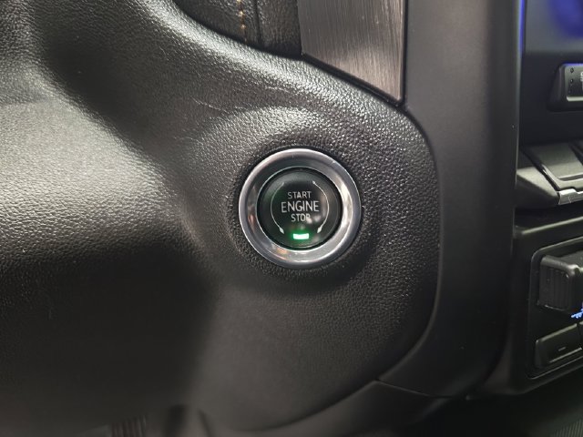 Used 2020 GMC Sierra 1500 AT4 w/ AT4 Premium Package AWD/4WD image 32