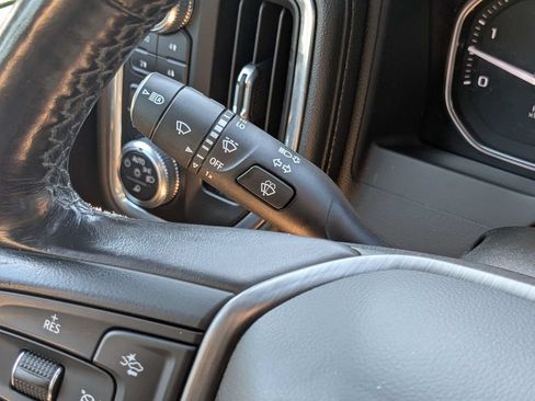 Used 2022 GMC Sierra 2500 Denali AWD/4WD image 24