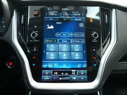 Used 2023 Subaru Outback Limited image 35