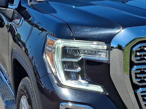 Used 2021 GMC Sierra 1500 Denali AWD/4WD image 9