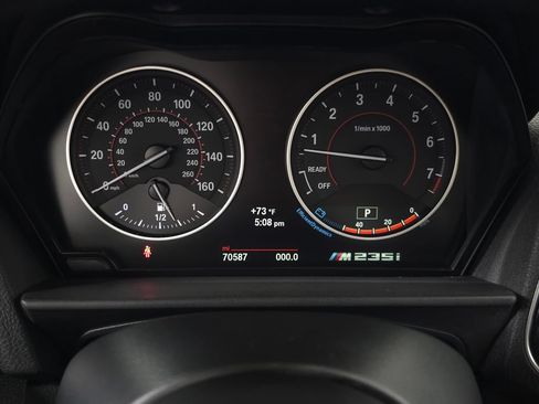 Used 2015 BMW M235i Coupe RWD image 19