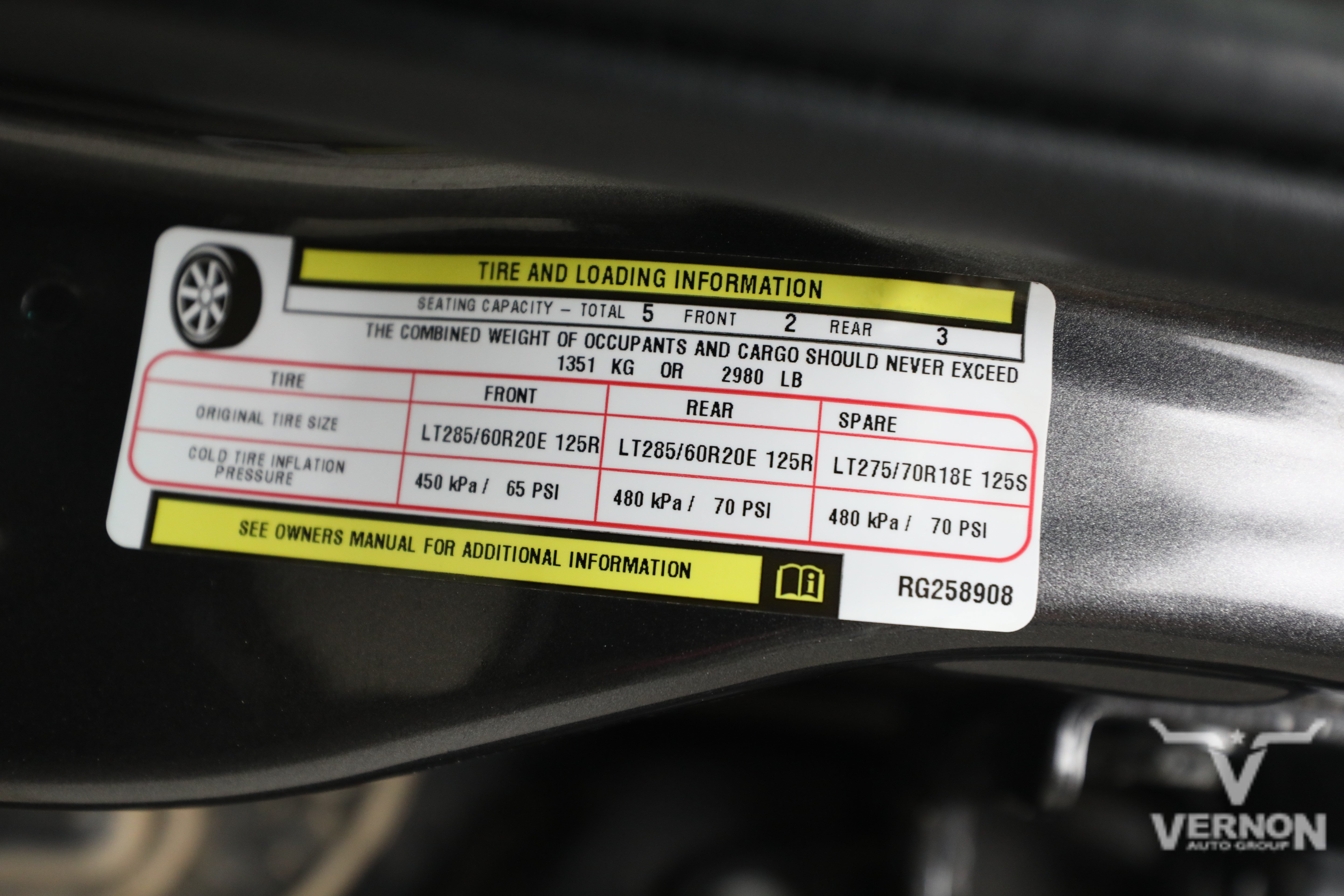 Used 2024 RAM 2500 Laramie w/ Sport Appearance Package AWD/4WD image 12