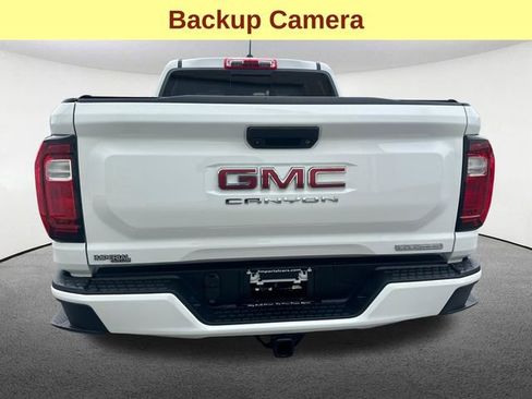 Used 2024 GMC Canyon Elevation w/ Convenience Package AWD/4WD image 12