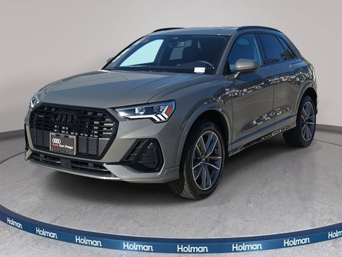 Certified 2025 Audi Q3 2.0T Premium w/ Convenience Package image 7