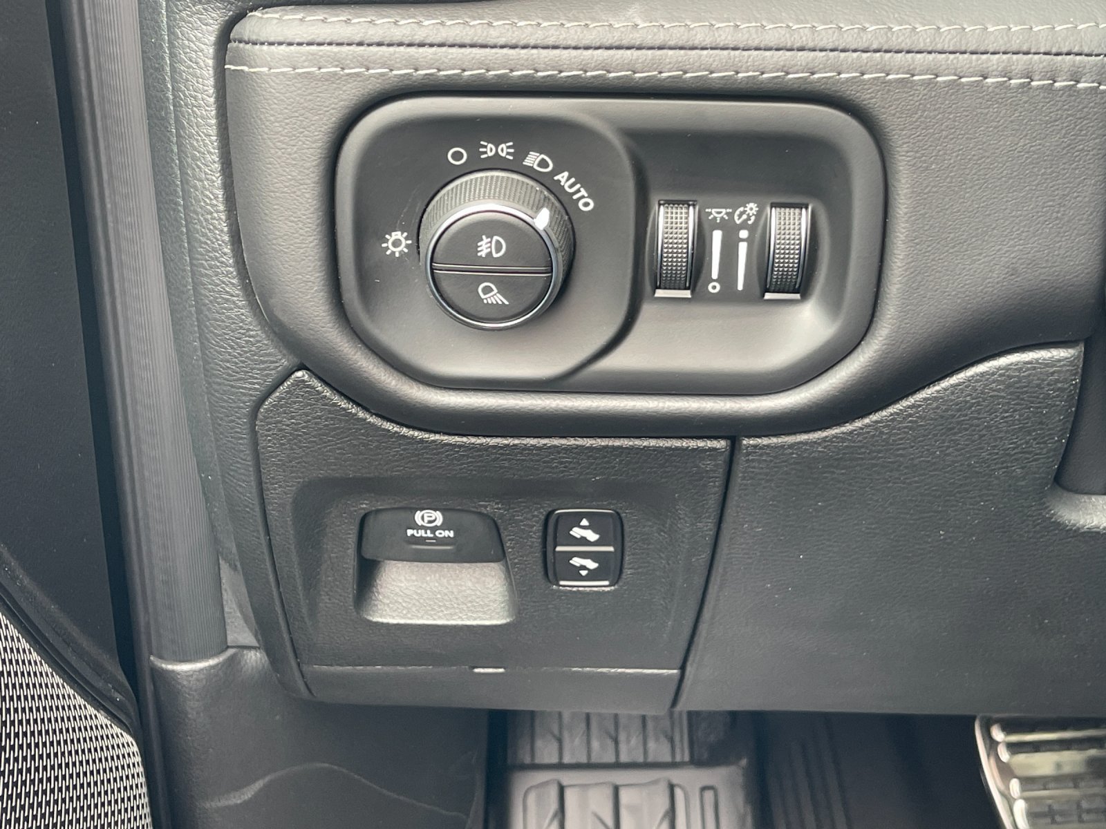 New 2026 RAM 1500 RHO w/ RHO Level 1 Equipment Group AWD/4WD image 29