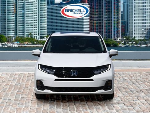 New 2026 Honda Odyssey Touring image 2