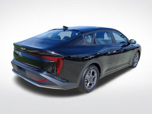 Used 2025 Kia K4 FWD image 9