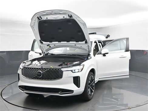 New 2026 Volvo XC90 B6 Ultra image 55