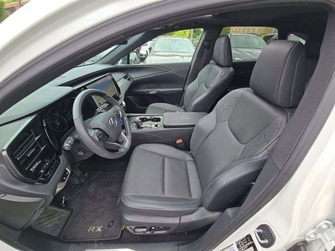 Used 2024 Lexus RX 350 Premium w/ Accessory Package (Z1) AWD/4WD image 7