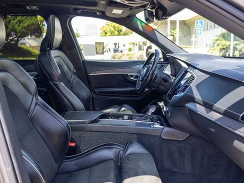 Used 2019 Volvo XC90 T5 R-Design w/ Advanced Package image 15