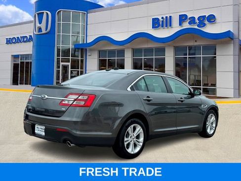 Used 2018 Ford Taurus SEL AWD/4WD image 3