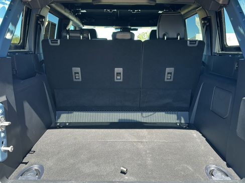 Used 2025 Ford Bronco Outer Banks AWD/4WD image 21
