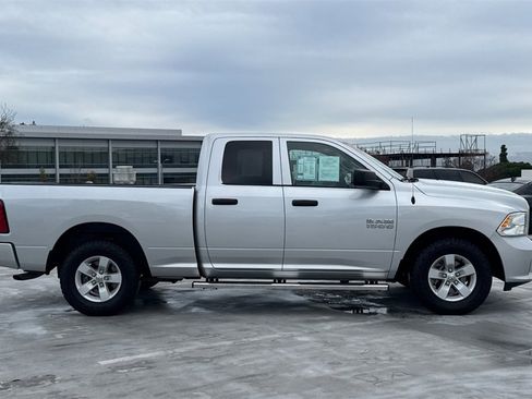 Used 2016 RAM 1500 Express image 2