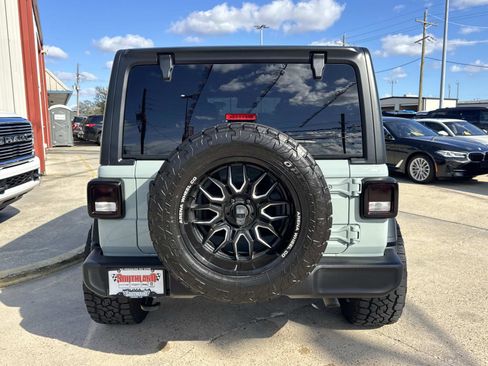 Used 2024 Jeep Wrangler Unlimited Sport image 6