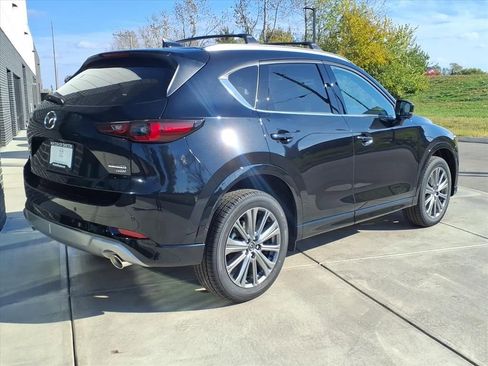 New 2025 MAZDA CX-5 Signature AWD/4WD image 7