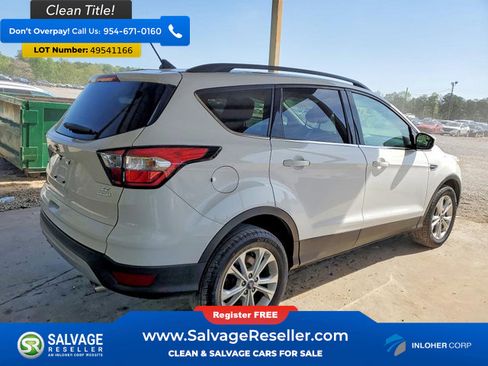Used 2018 Ford Escape SE w/ SE Sync 3 Package FWD image 4