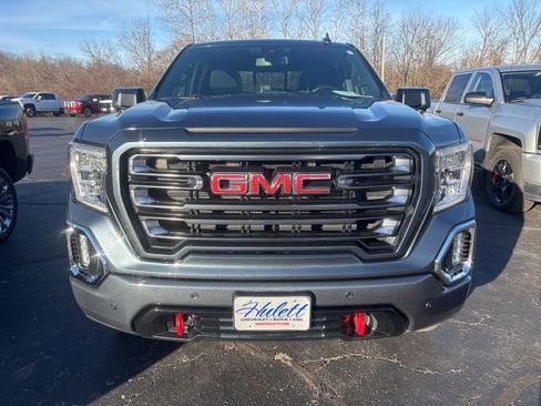 Used 2021 GMC Sierra 1500 AT4 w/ Off-Road Performance Package image 7