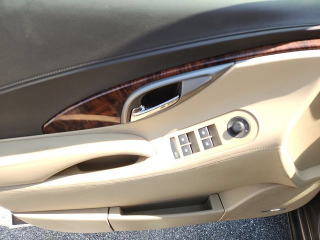 Used 2012 Buick LaCrosse Touring FWD image 12