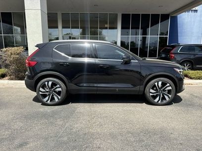 Certified 2024 Volvo XC40 B5 Plus w/ Climate Package