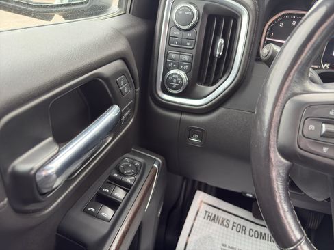 Used 2022 GMC Sierra 1500 Denali w/ Denali Premium Package AWD/4WD image 19