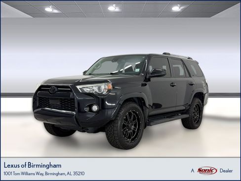 Used 2020 Toyota 4Runner SR5 RWD image 1