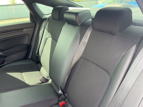 Used 2024 Honda Civic Sport image 10