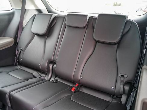 New 2026 Kia Carnival LXS image 22