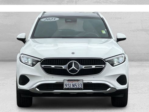 Certified 2025 Mercedes-Benz GLC 300 image 9