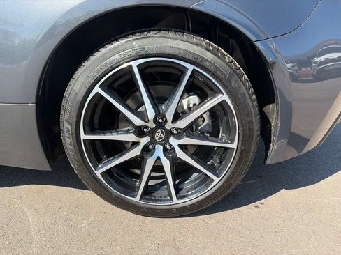 Used 2025 Toyota GR86 RWD image 29