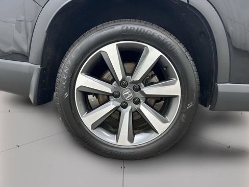 Used 2024 Honda Pilot Elite image 23