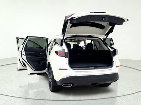 Used 2023 Nissan Murano Platinum w/ Cargo Package AWD/4WD image 17