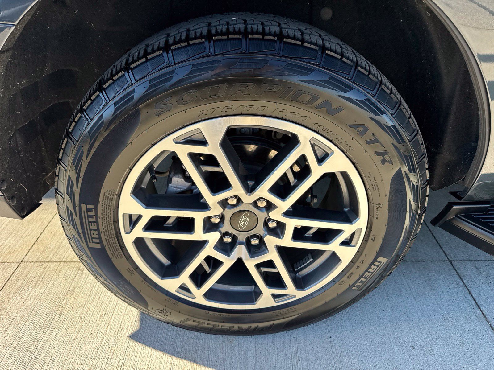 Certified 2025 Ford Expedition Active AWD/4WD image 21